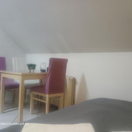 Hostel Lega House Осиек Экстерьер фото