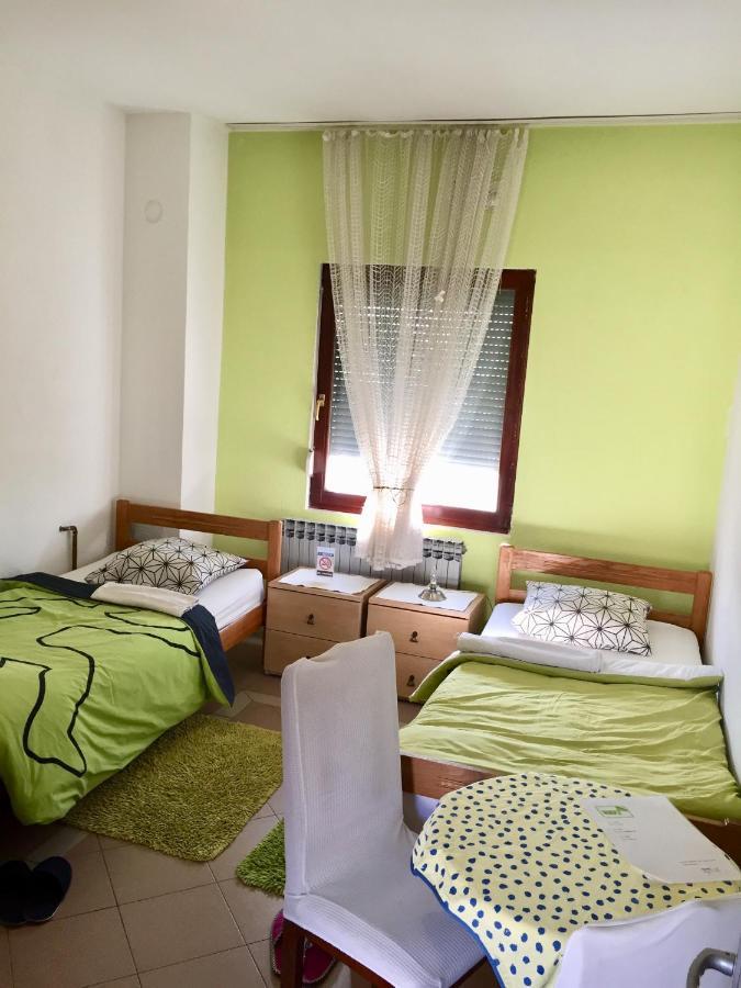 Hostel Lega House Осиек Экстерьер фото