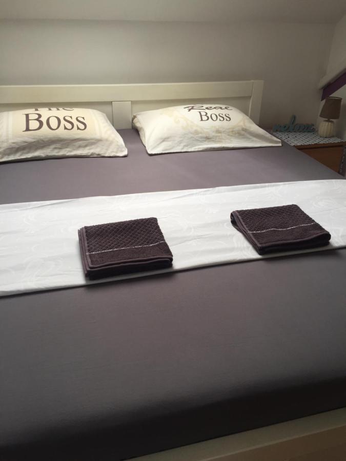 Hostel Lega House Осиек Экстерьер фото