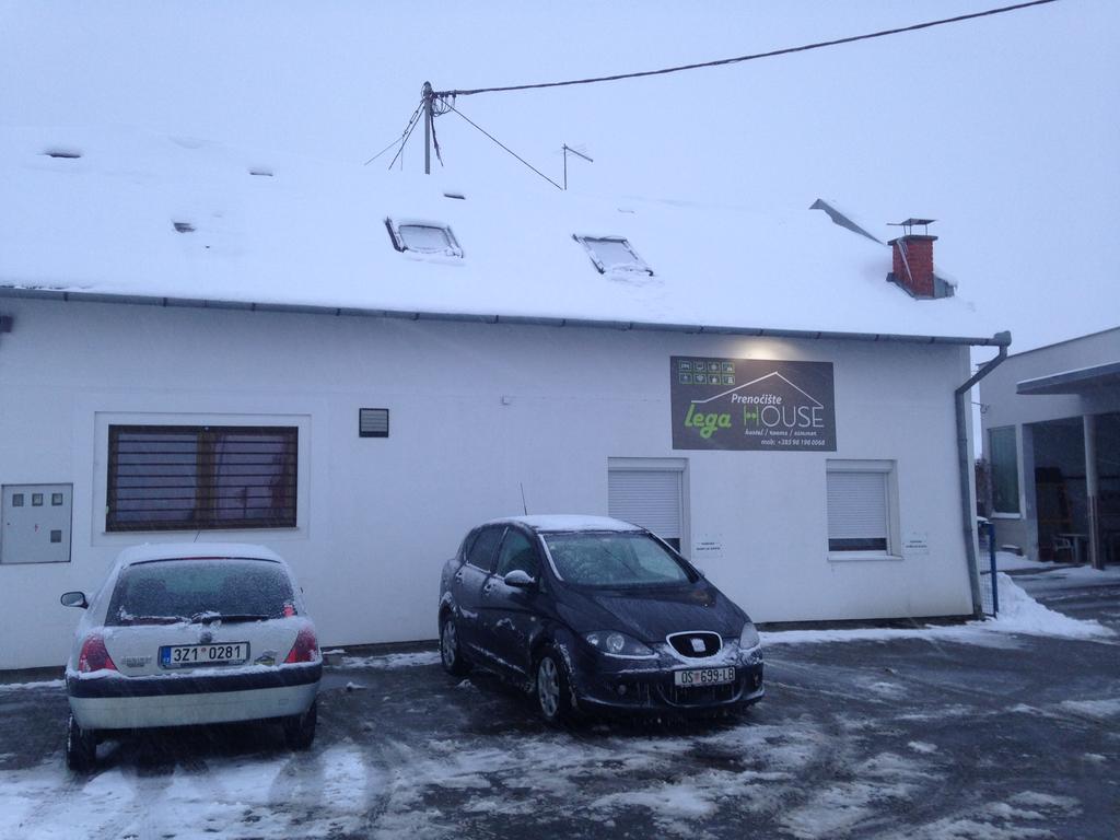 Hostel Lega House Осиек Экстерьер фото