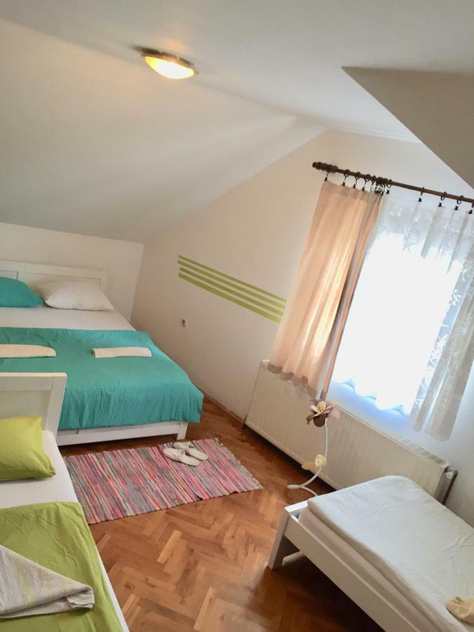 Hostel Lega House Осиек Экстерьер фото
