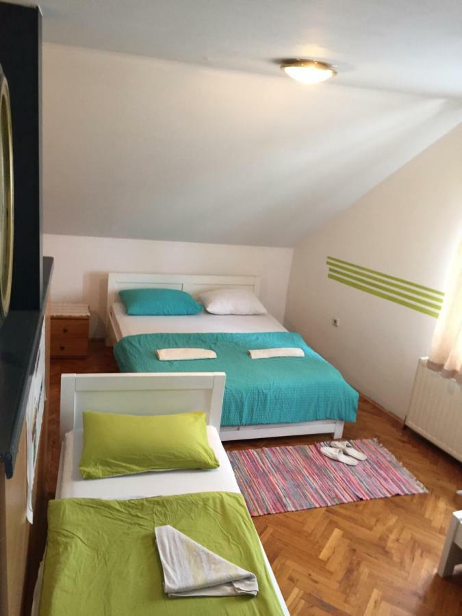 Hostel Lega House Осиек Экстерьер фото