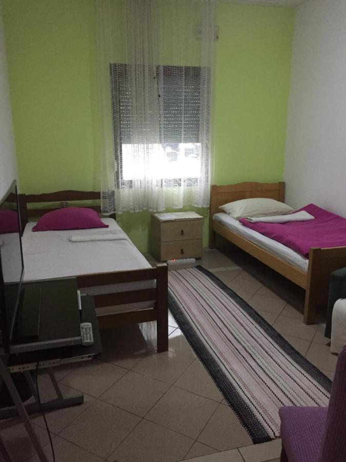 Hostel Lega House Осиек Экстерьер фото